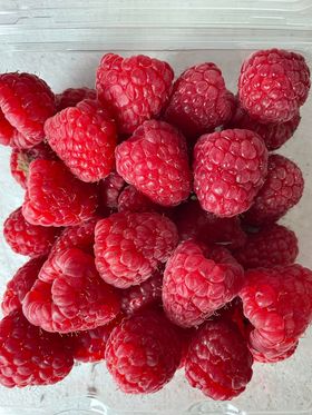 Berries, Raspberries 6oz